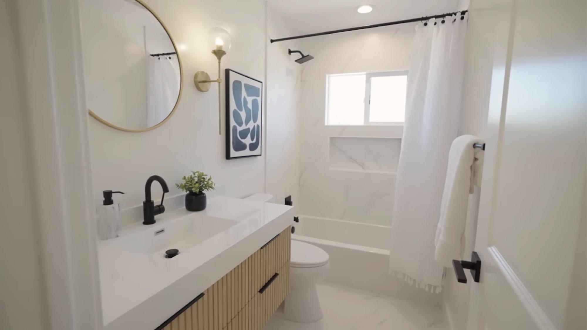 Contemporary Bathroom Remodel with Custom Vanity and Walk-In Shower — Bathroom Remodeling in Kirkland, WA
